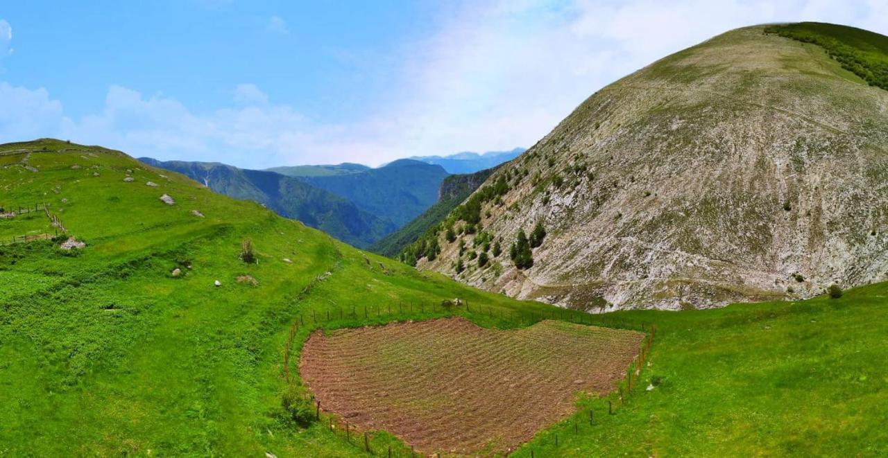 Bobica Konak - Lukomir Экстерьер фото